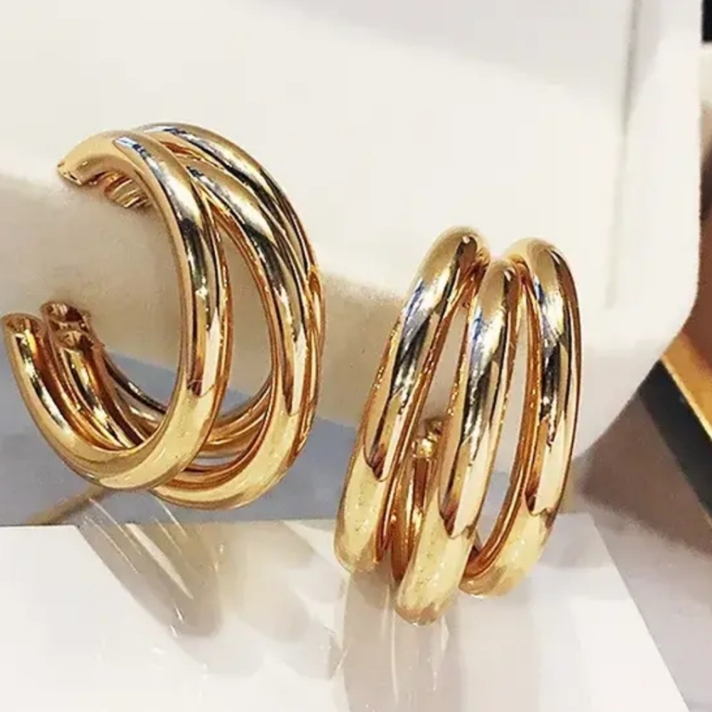 EARRINGS Trio Strand hoop BEAUTIFUL Statement Piece Dress up or Jeans
